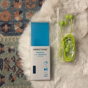 Earbuds with Microphone, MIATONE In-Ear Headphones, Wired Ergonomic Waterproof
